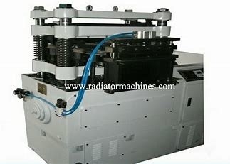 300M / Min Double Tray Aluminium Radiator Fin Machine Kontrol Servo