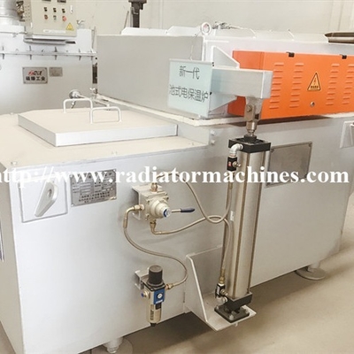 Perlawanan Listrik Aluminium Holding Furnace 500kg Kapasitas Tipe Pool